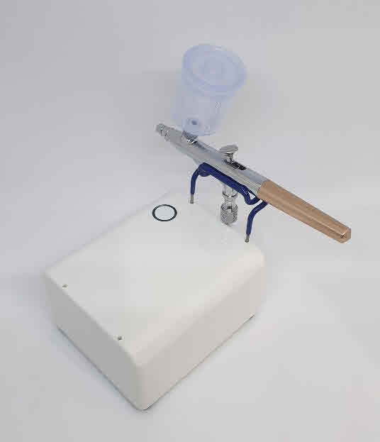 더블액션 에어브러쉬